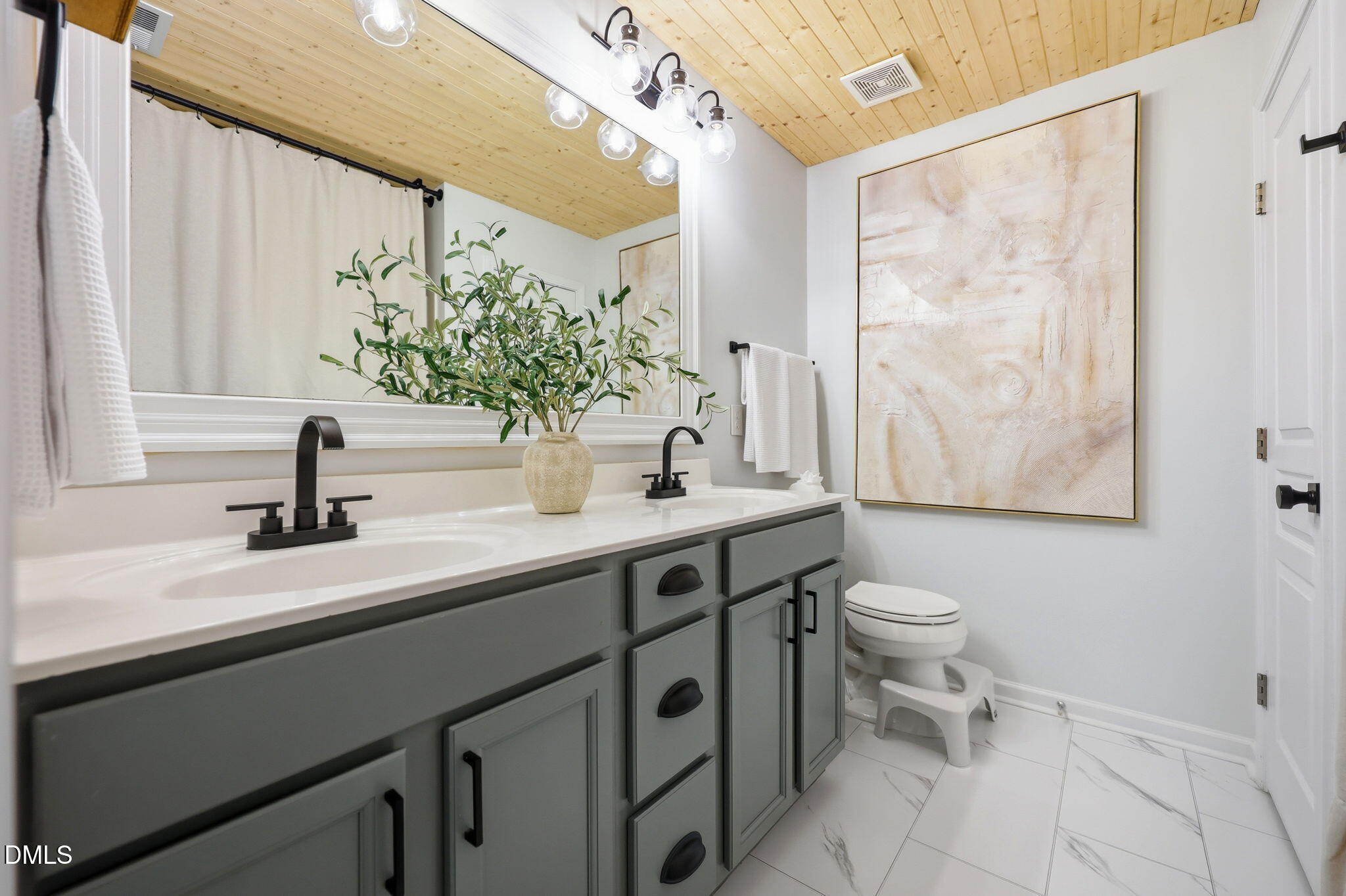 1115 Ileagnes Road Raleigh, NC 27603 - Photo 18 of 34 Primary Bath