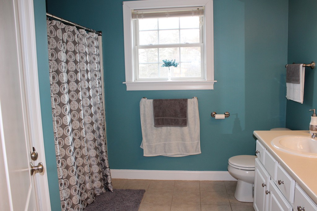 4 Judith Road Hudson, MA 01749 - Photo 20 of 29 Gallery Image 20