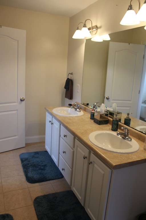 4 Judith Road Hudson, MA 01749 - Photo 23 of 29 Gallery Image 23