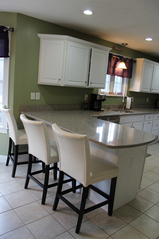 4 Judith Road Hudson, MA 01749 - Photo 6 of 29 Gallery Image 6