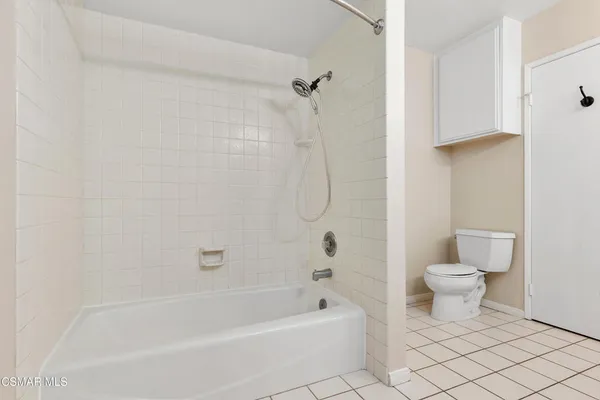 $798,000 | 425 Baja Court, Camarillo, CA 93010