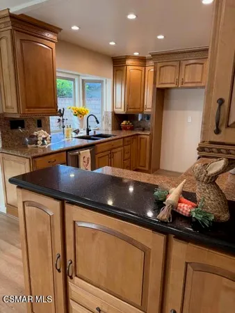 $798,000 | 425 Baja Court, Camarillo, CA 93010