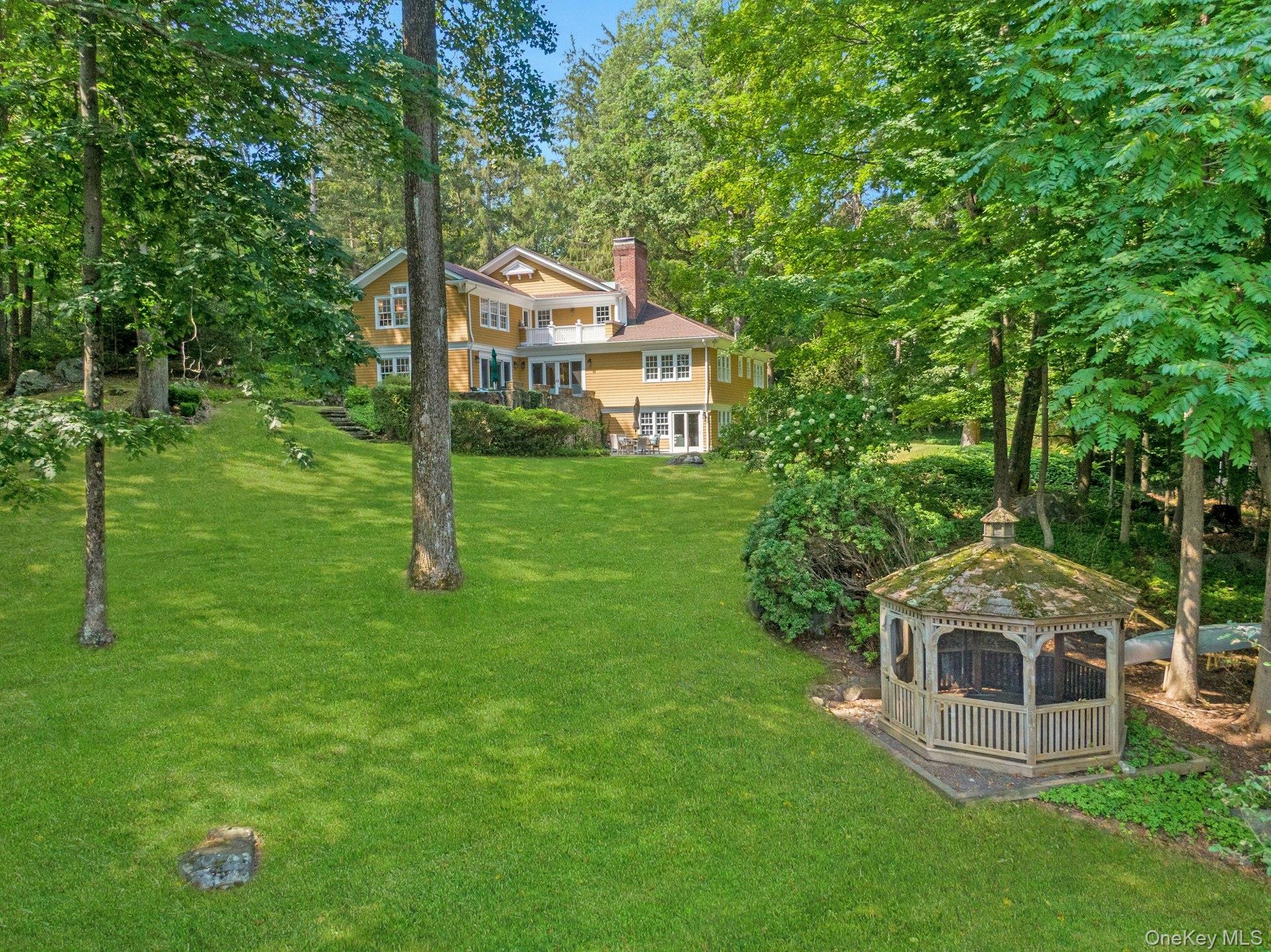 8 North Lake Road Armonk, NY 10504 - Photo 9 of 50