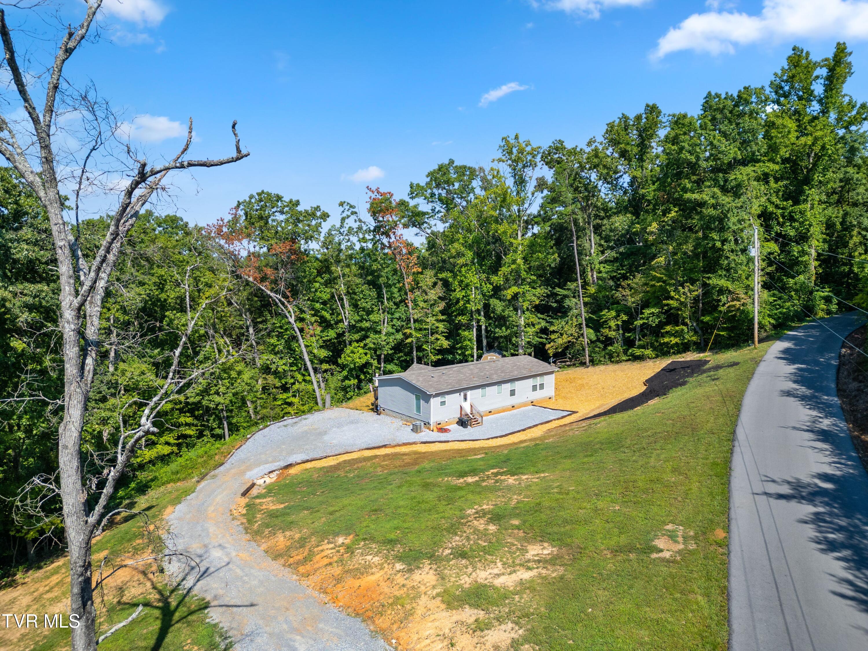 1340 Colvert Road Mosheim, TN 37818 - Photo 30 of 31 1000001369