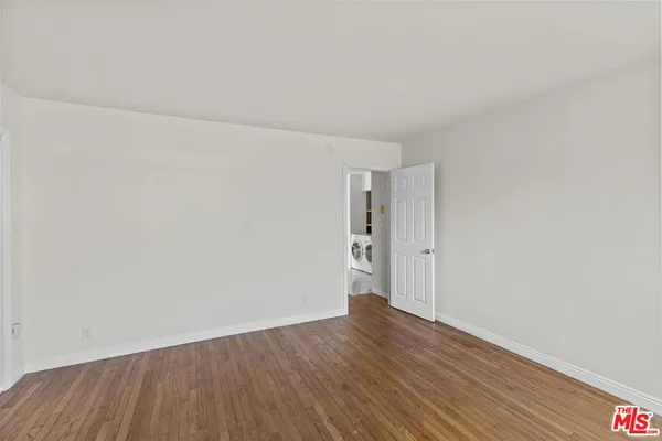 $6,880 | 1033 6th Street, Unit 110B, Santa Monica, CA 90403