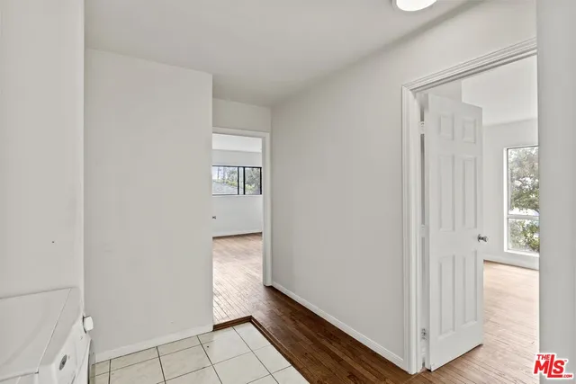 $7,275 | 1033 6th Street, Unit 110B, Santa Monica, CA 90403