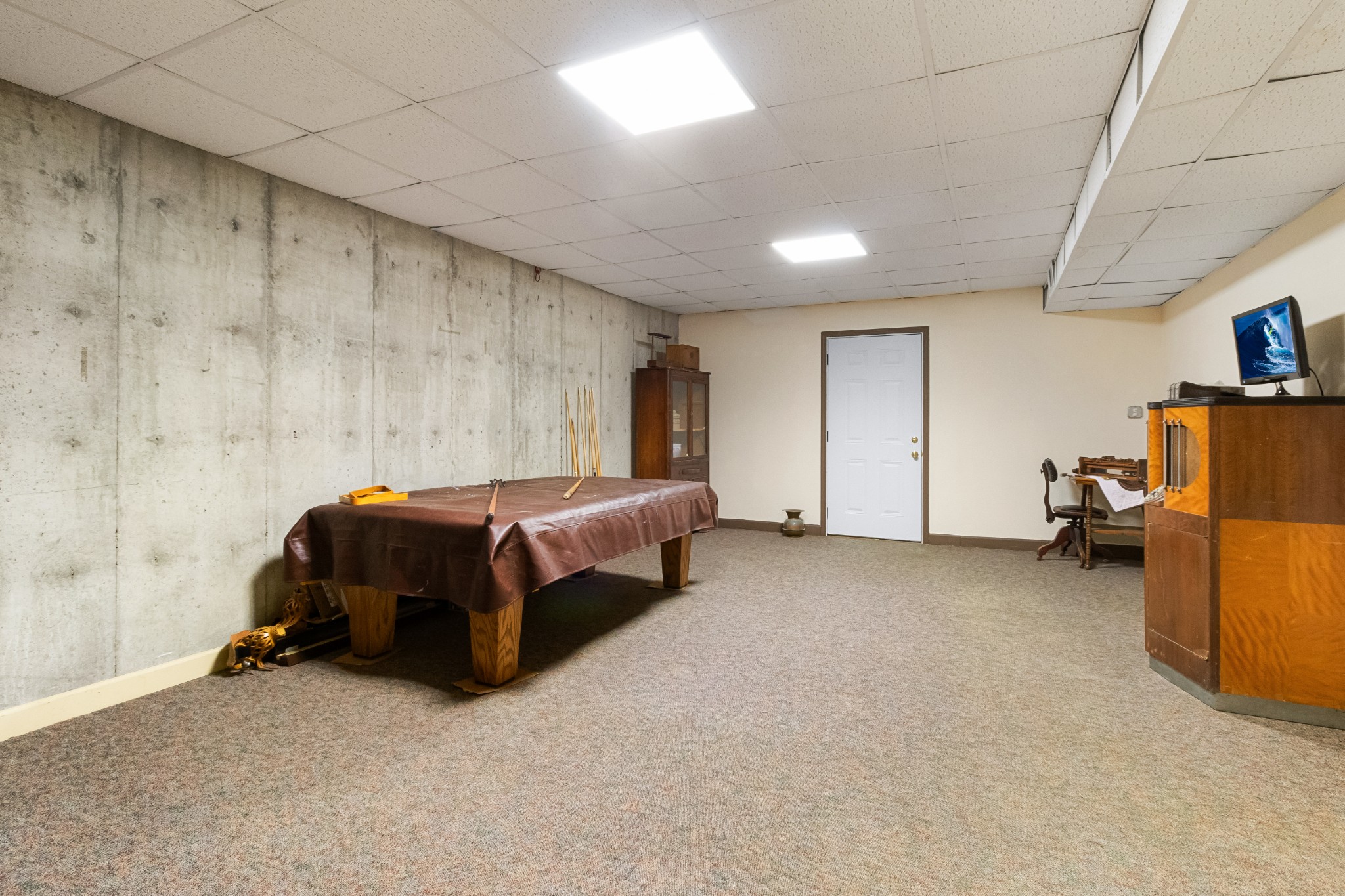 3710 Marthas Chapel Road Cunningham, TN 37052 - Photo 36 of 50 a bedroom with a bed and a couch