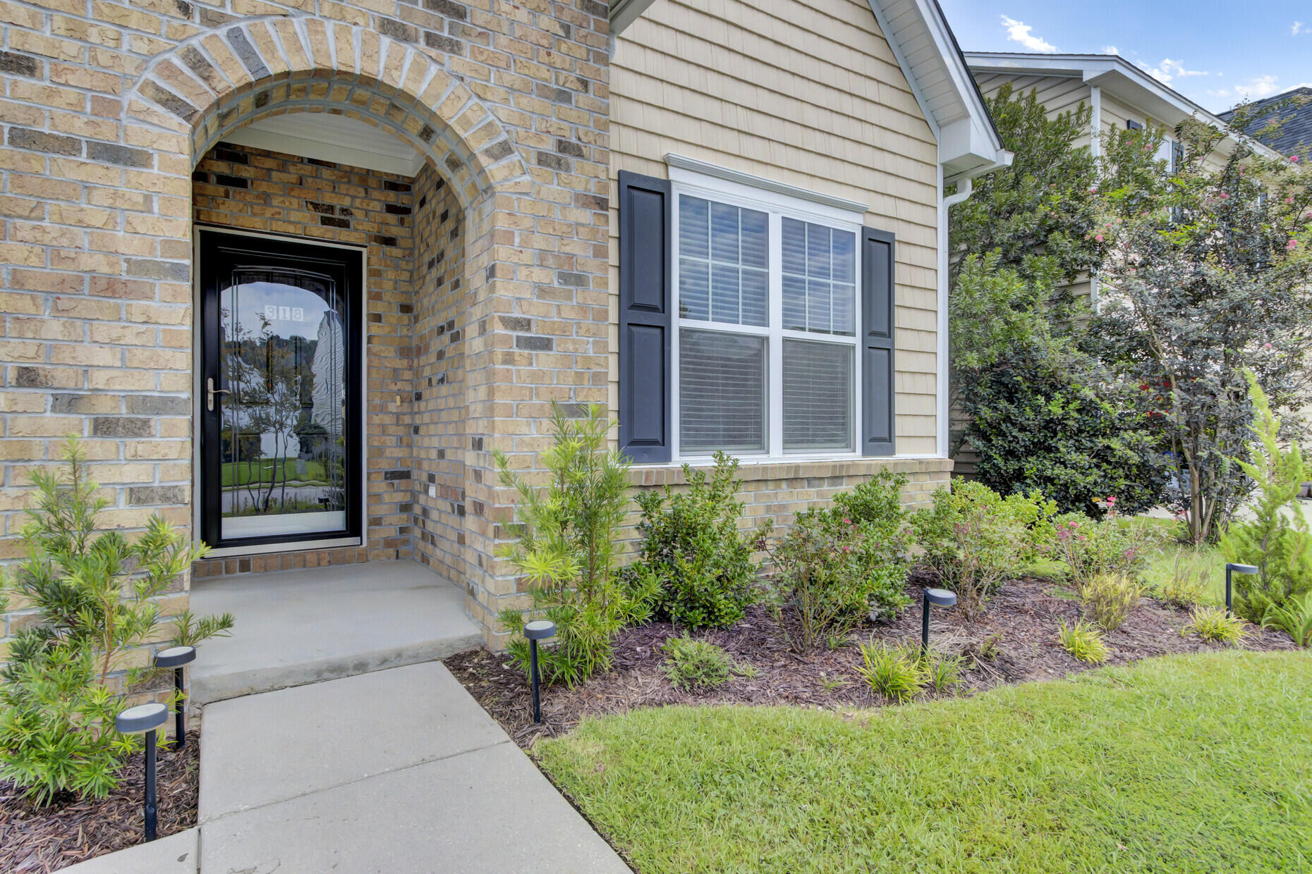 318 Bracken Fern Road Moncks Corner, SC 29461 - Photo 3 of 45 04_4_mls