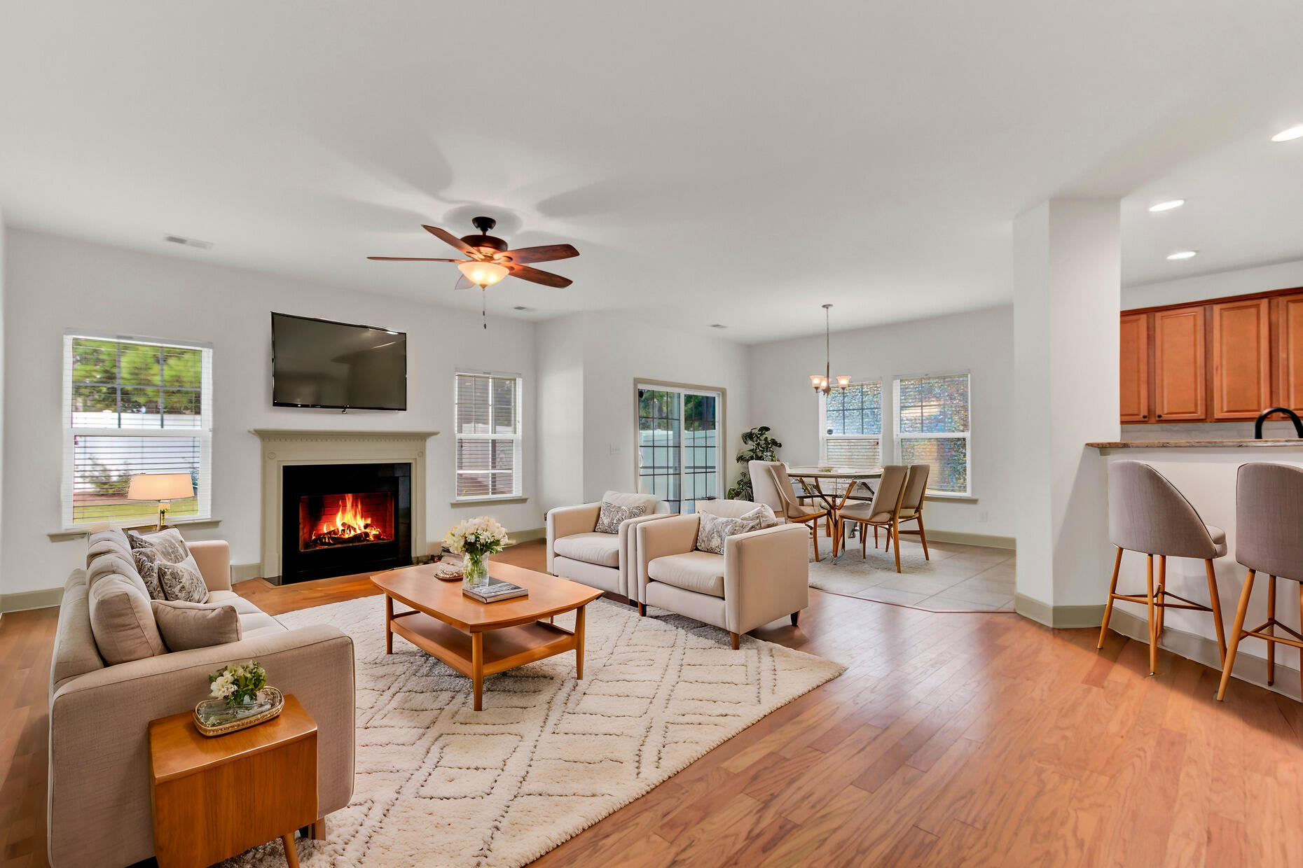 318 Bracken Fern Road Moncks Corner, SC 29461 - Photo 9 of 45 46_Staged_Livingroom_Example_mls
