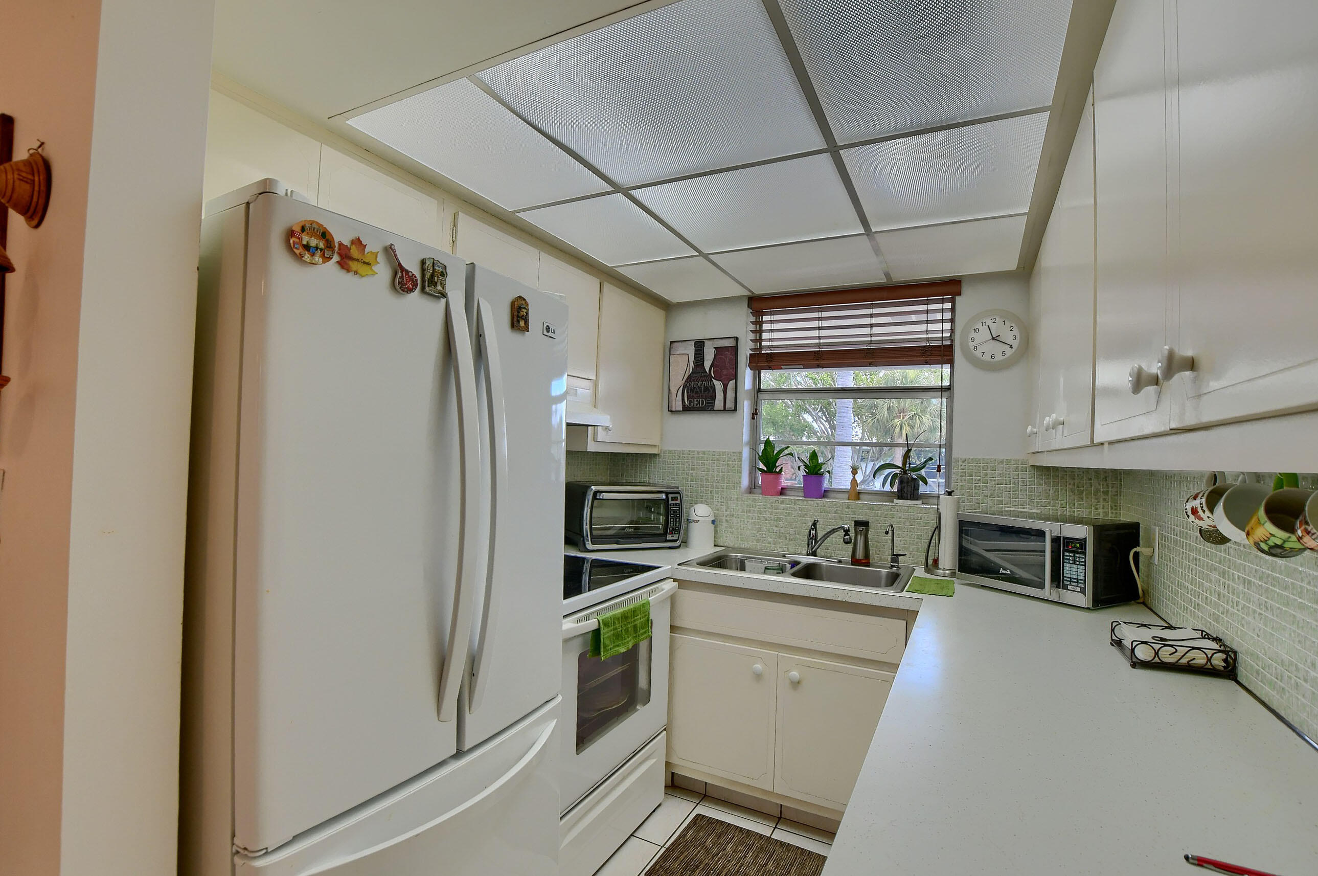 30 Southeast 13th Street, Unit B5 Boca Raton, FL 33432 - Photo 10 of 26 EBF_9205-HDR(5)