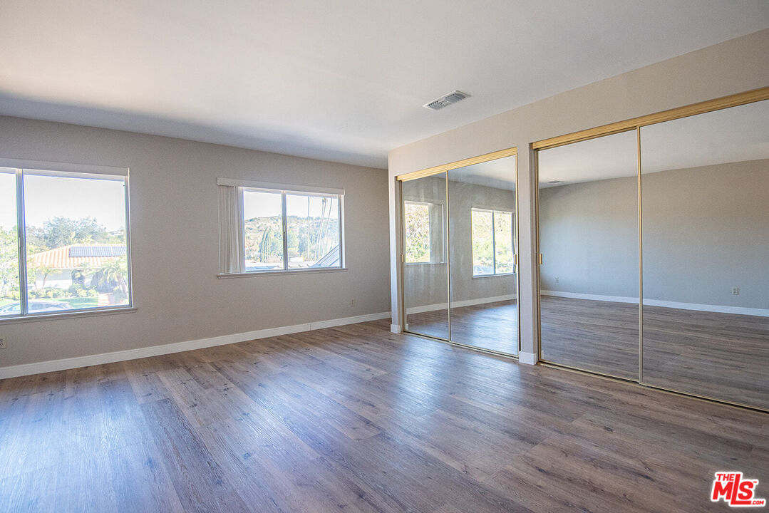 22719 Brandywine Drive Calabasas, CA 91302 - Photo 29 of 35