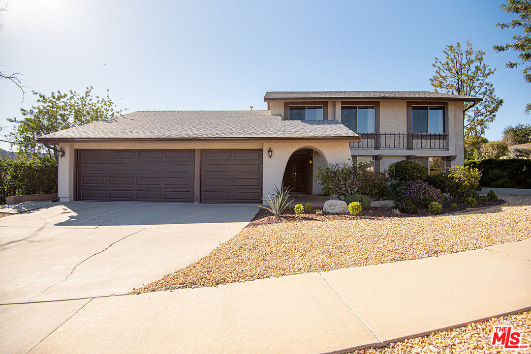 22719 Brandywine Drive Calabasas, CA 91302 - Photo 34 of 35