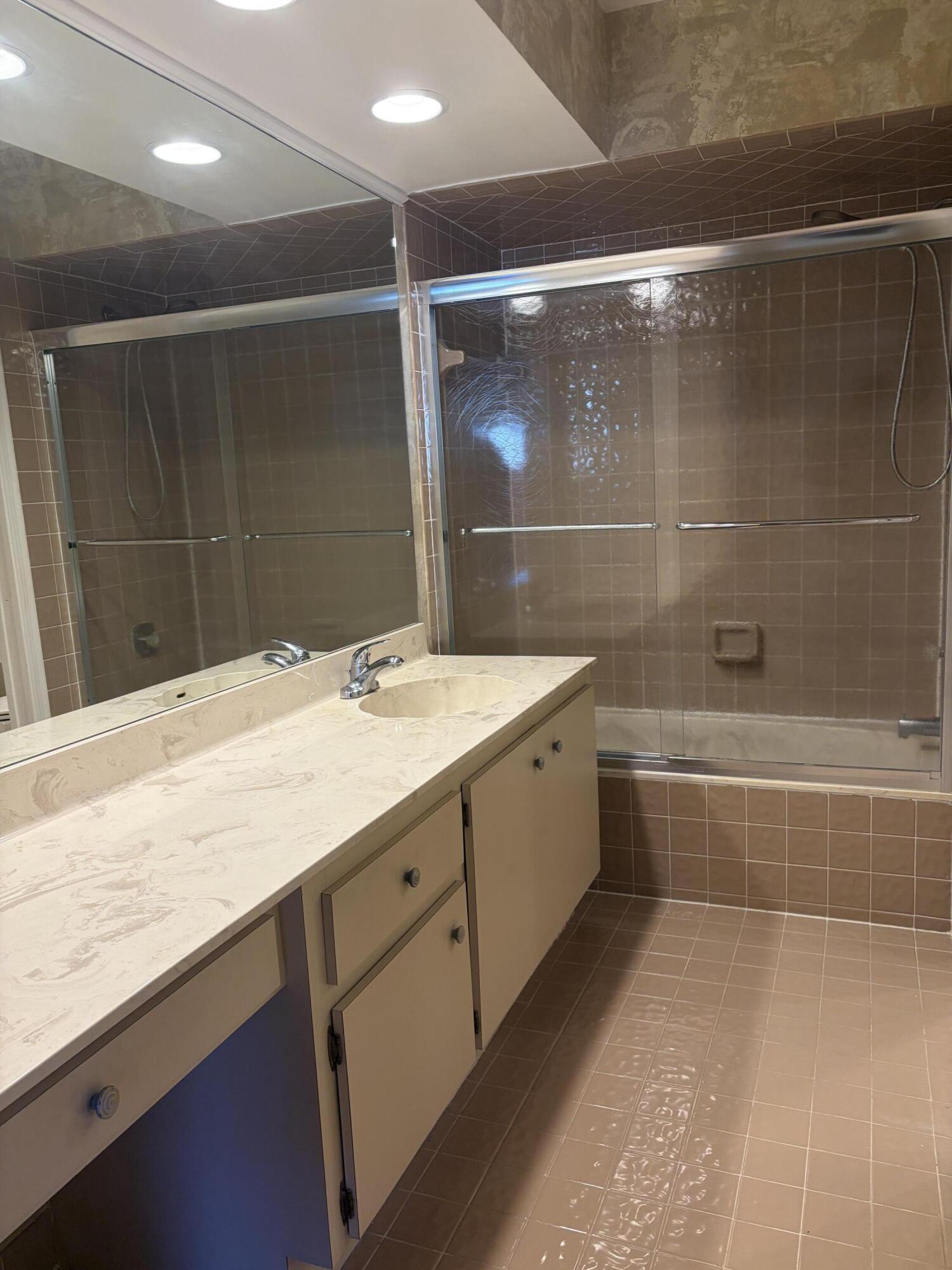 21435 Campo Allegro Drive Boca Raton, FL 33433 - Photo 41 of 50 Photo Jun 19 2026, 5 49 46 PM