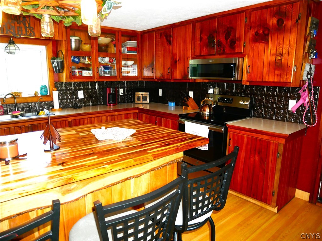 1682 Augusta Road Augusta, NY 13425 - Photo 12 of 43