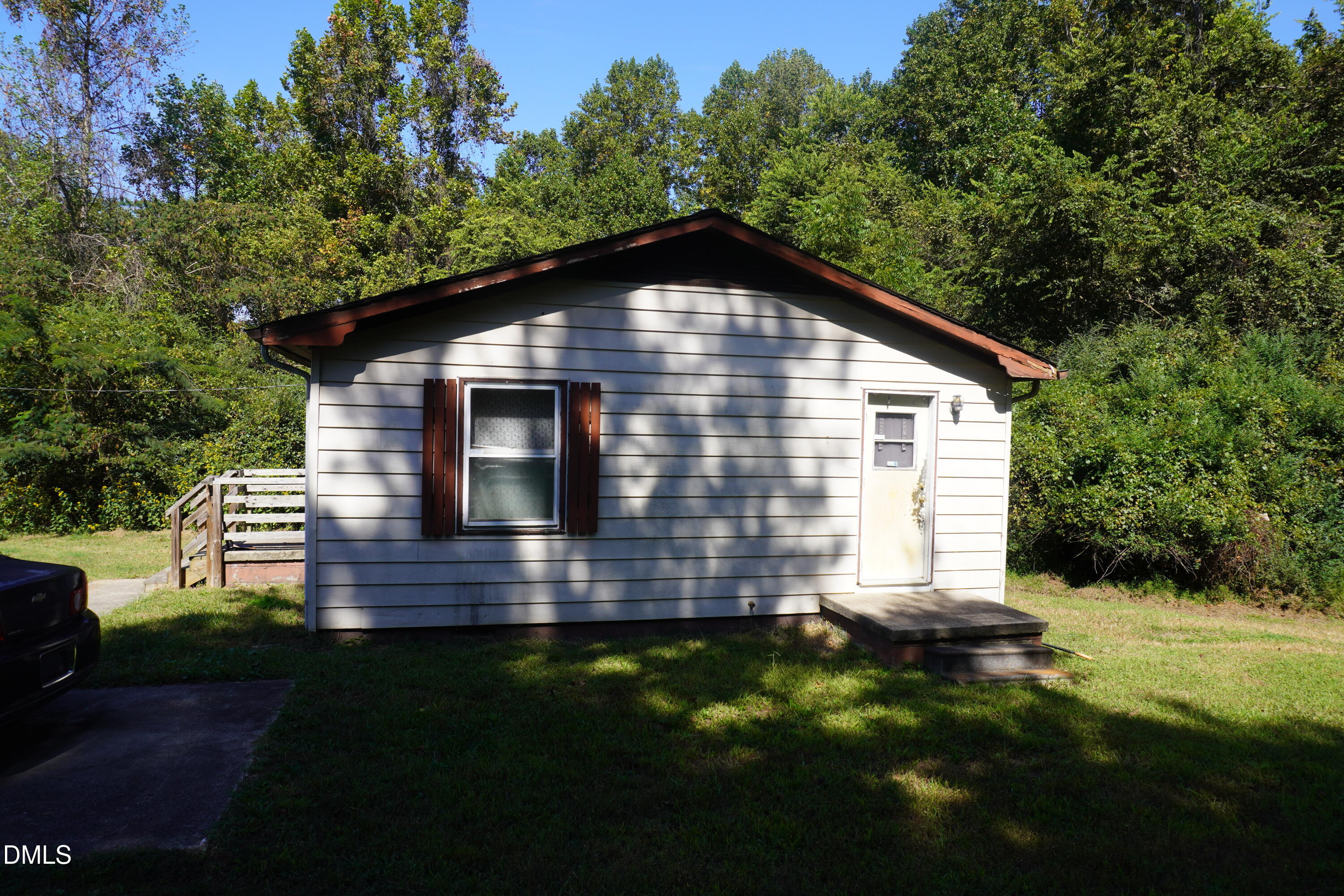 179 Lynnbank Estates Road Kittrell, NC 27544 - Photo 2 of 16 a view of front of house with a yard