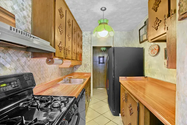 $395,000 | 2932 West 5th Street, Unit 2C | Coney Island