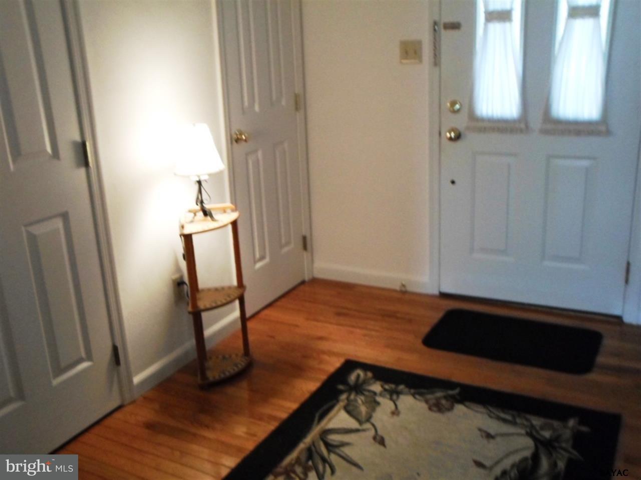 428 Springbrook Court Hanover, PA 17331 - Photo 5 of 13 Gallery Image 5