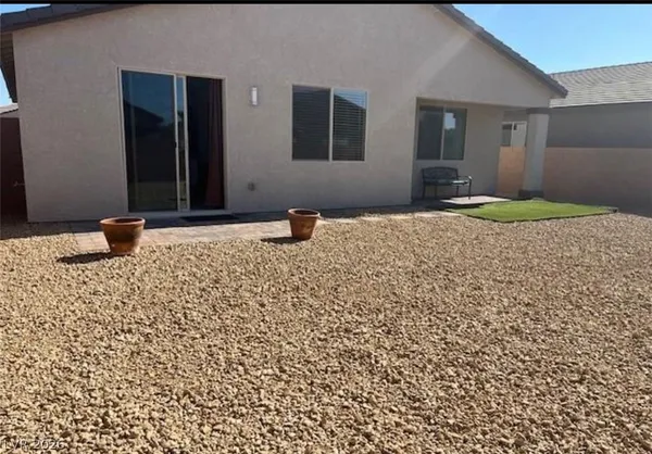 $2,195 | 5980 East Drosetta Avenue, Pahrump, NV 89061