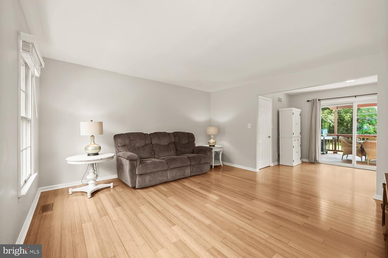 655 Streaker Road Sykesville, MD 21784 - Photo 23 of 64 Family Room | Bamboo Wood Floors