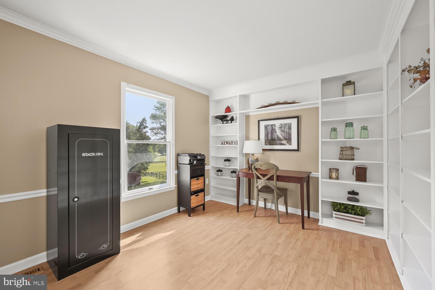 655 Streaker Road Sykesville, MD 21784 - Photo 35 of 64 Bedroom | Built-In Shelving