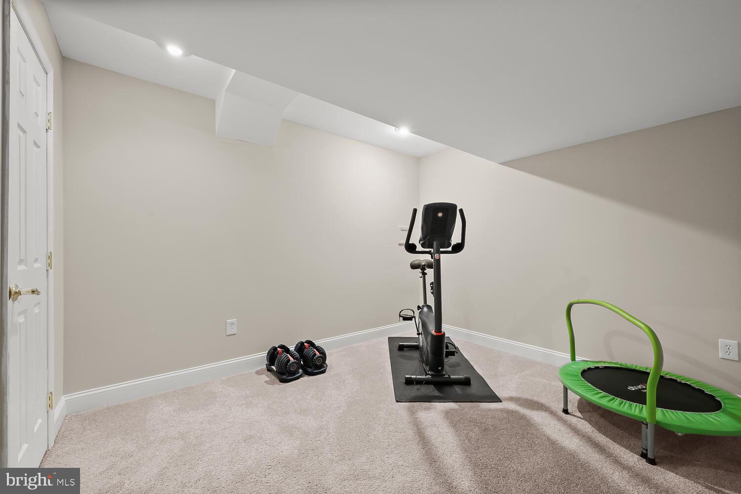 655 Streaker Road Sykesville, MD 21784 - Photo 41 of 64 Bonus Room | WIC | En-Suite Full Bath