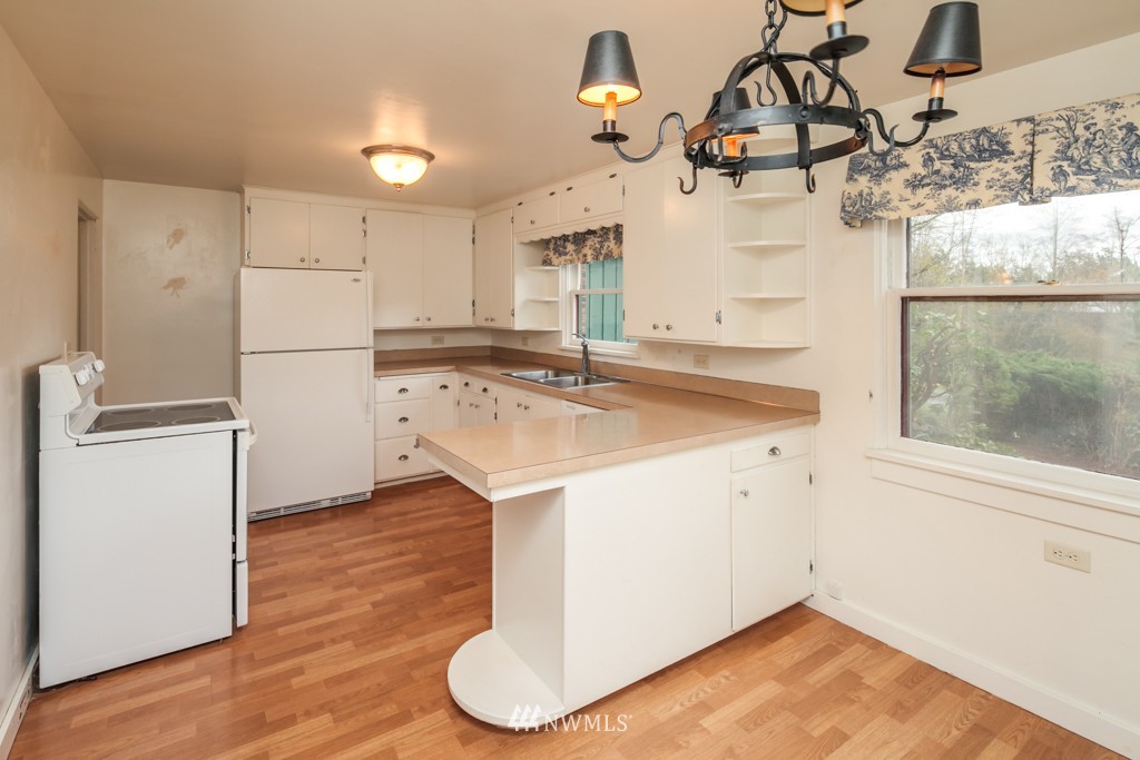 618 West Hemmi Road Bellingham, WA 98226 - Photo 8 of 25