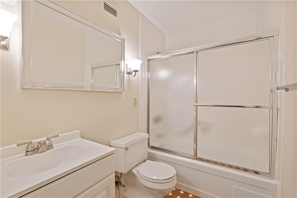 1150 Bower Hill Road, Unit 710A Pittsburgh, PA 15243 - Photo 17 of 30 Gallery Image 17