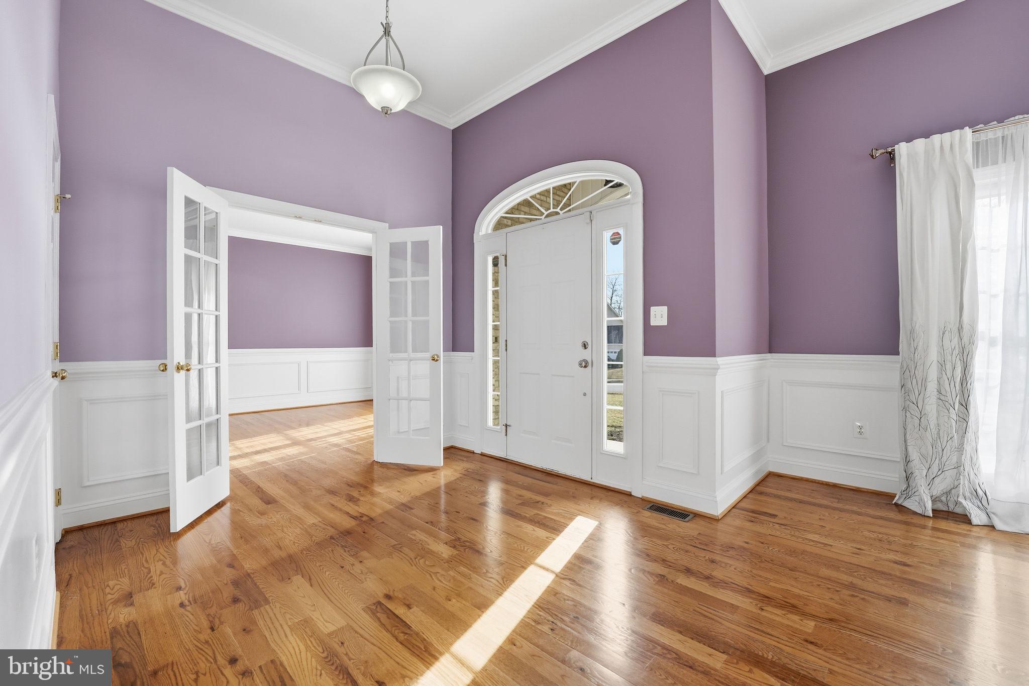 450 Canyon Road Winchester, VA 22602 - Photo 11 of 51 a view of livingroom with furniture