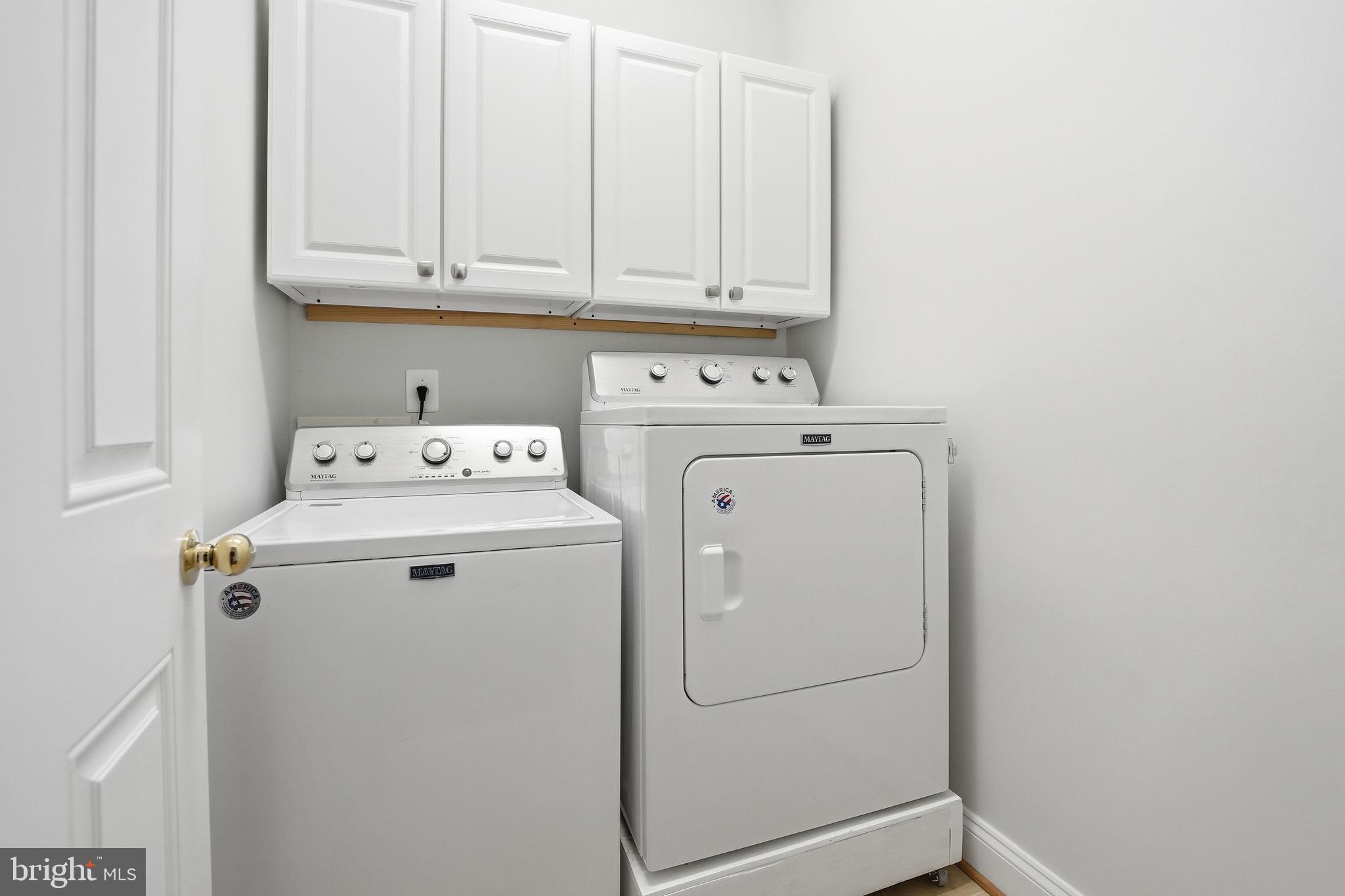 450 Canyon Road Winchester, VA 22602 - Photo 32 of 51 a utility room with dryer and washer