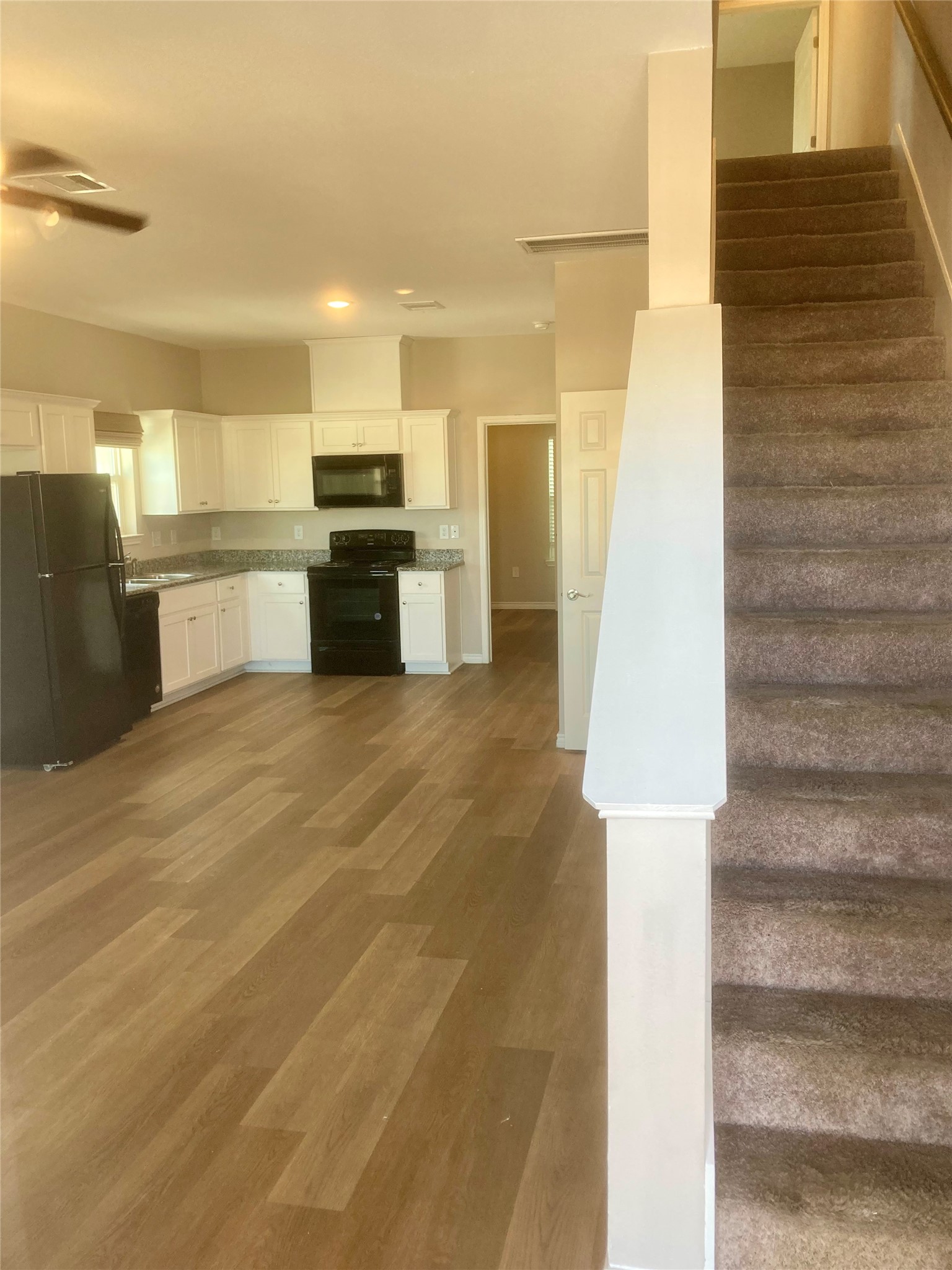 4505 P Galveston, TX 77551 - Photo 4 of 19 a view of kitchen with sink and microwave