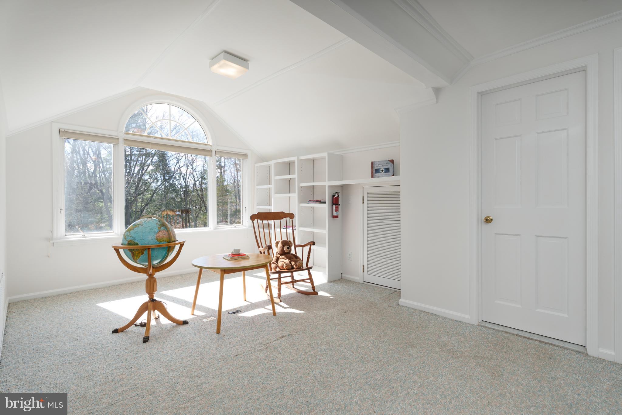 28 Talbot Lane Princeton, NJ 08540 - Photo 33 of 55 a view of a livingroom with furniture and a window