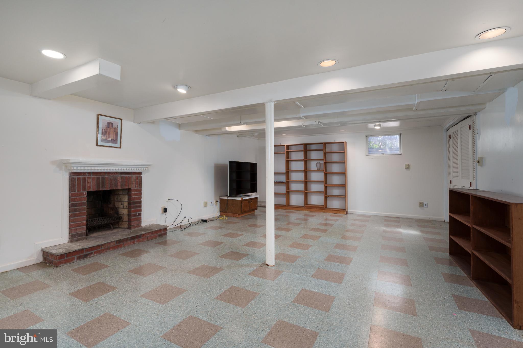 28 Talbot Lane Princeton, NJ 08540 - Photo 36 of 55 a view of a livingroom with a fireplace and window