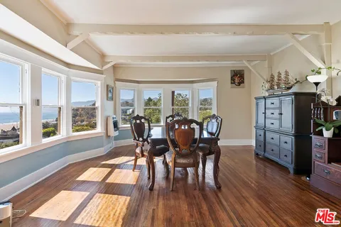 $3,100,000 | 207 Ocean Ave Extension, Santa Monica, CA 90402