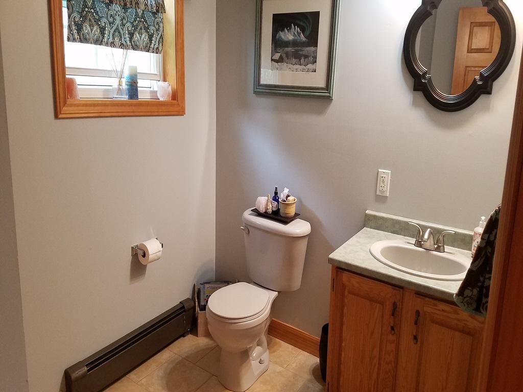 40 Cross Road South China, ME 04358 - Photo 16 of 42 Half Bath