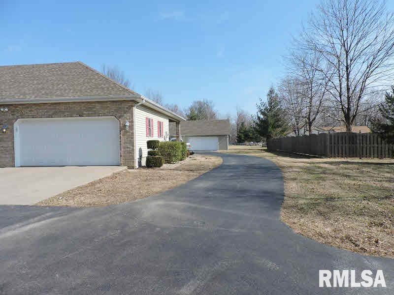 2103 Norman Road Marion, IL 62959 - Photo 17 of 17