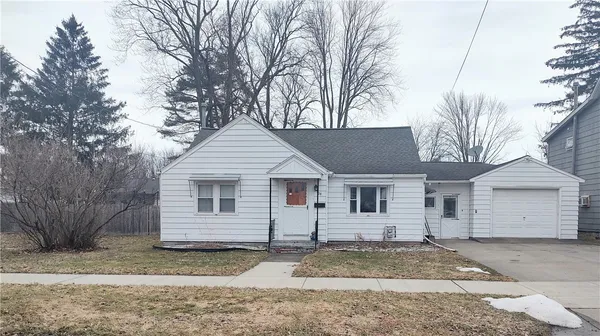 $152,500 | 26 Porter Street, Seneca Falls, NY 13148