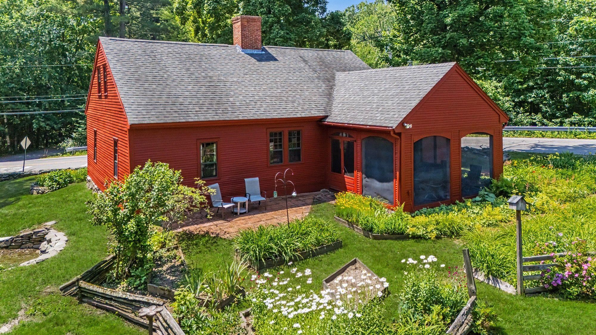 16 Perkins Road Londonderry, NH 03053 - Photo 1 of 43