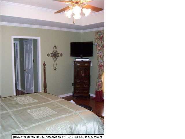 5778 Round Forrest Drive Baton Rouge, LA 70817 - Photo 19 of 21 Gallery Image 19