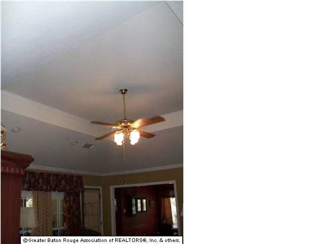 5778 Round Forrest Drive Baton Rouge, LA 70817 - Photo 3 of 21 Gallery Image 3