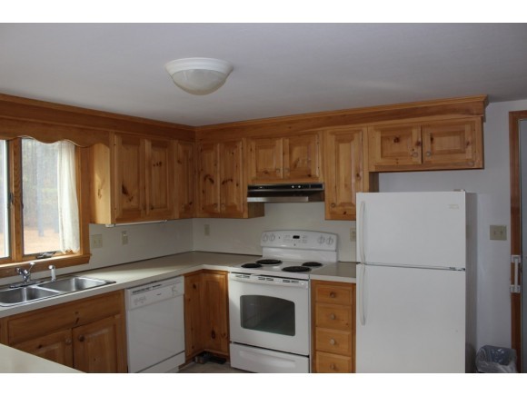 100 West Bay Road Freedom, NH 03836 - Photo 5 of 36