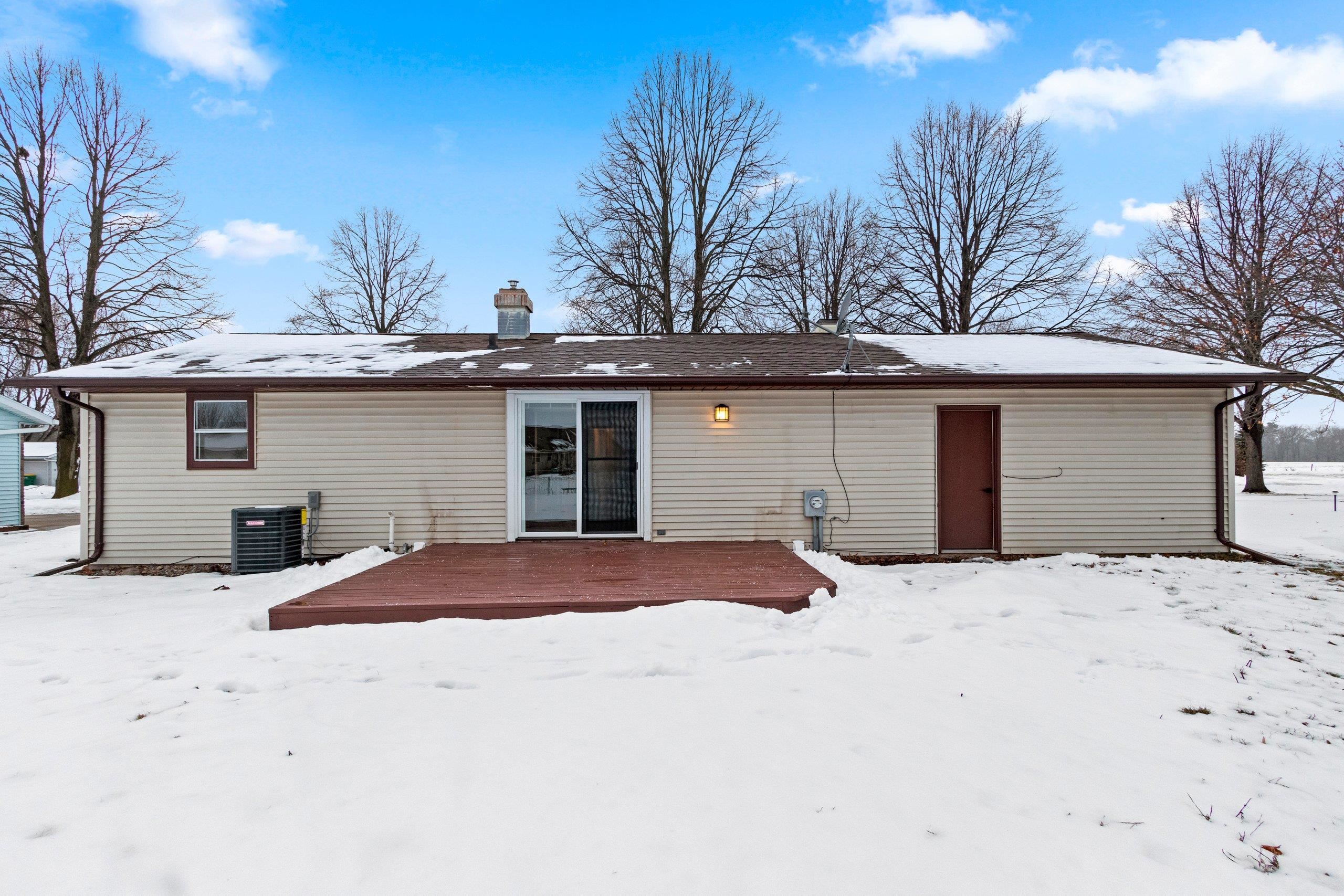 409 Easy Street Green Bay, WI 54311 - Photo 29 of 41
