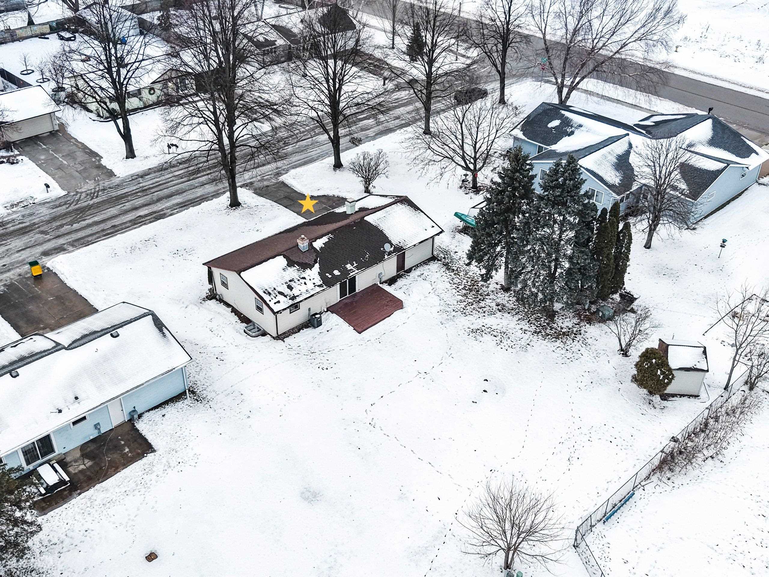 409 Easy Street Green Bay, WI 54311 - Photo 36 of 41