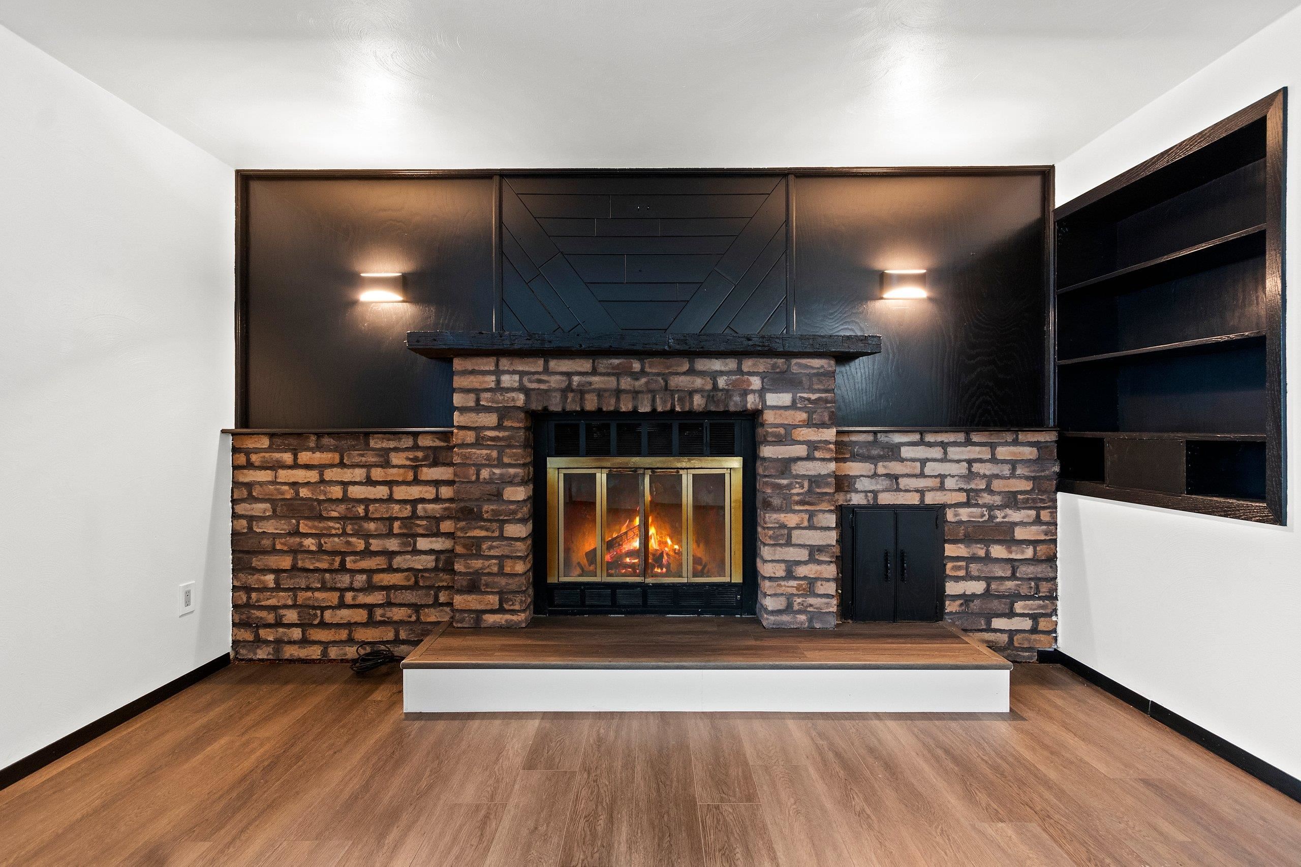 409 Easy Street Green Bay, WI 54311 - Photo 4 of 41