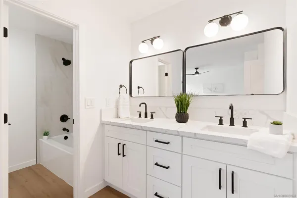 $315,000 | 540 Oakdale Lane, Unit C, El Cajon, CA 92021