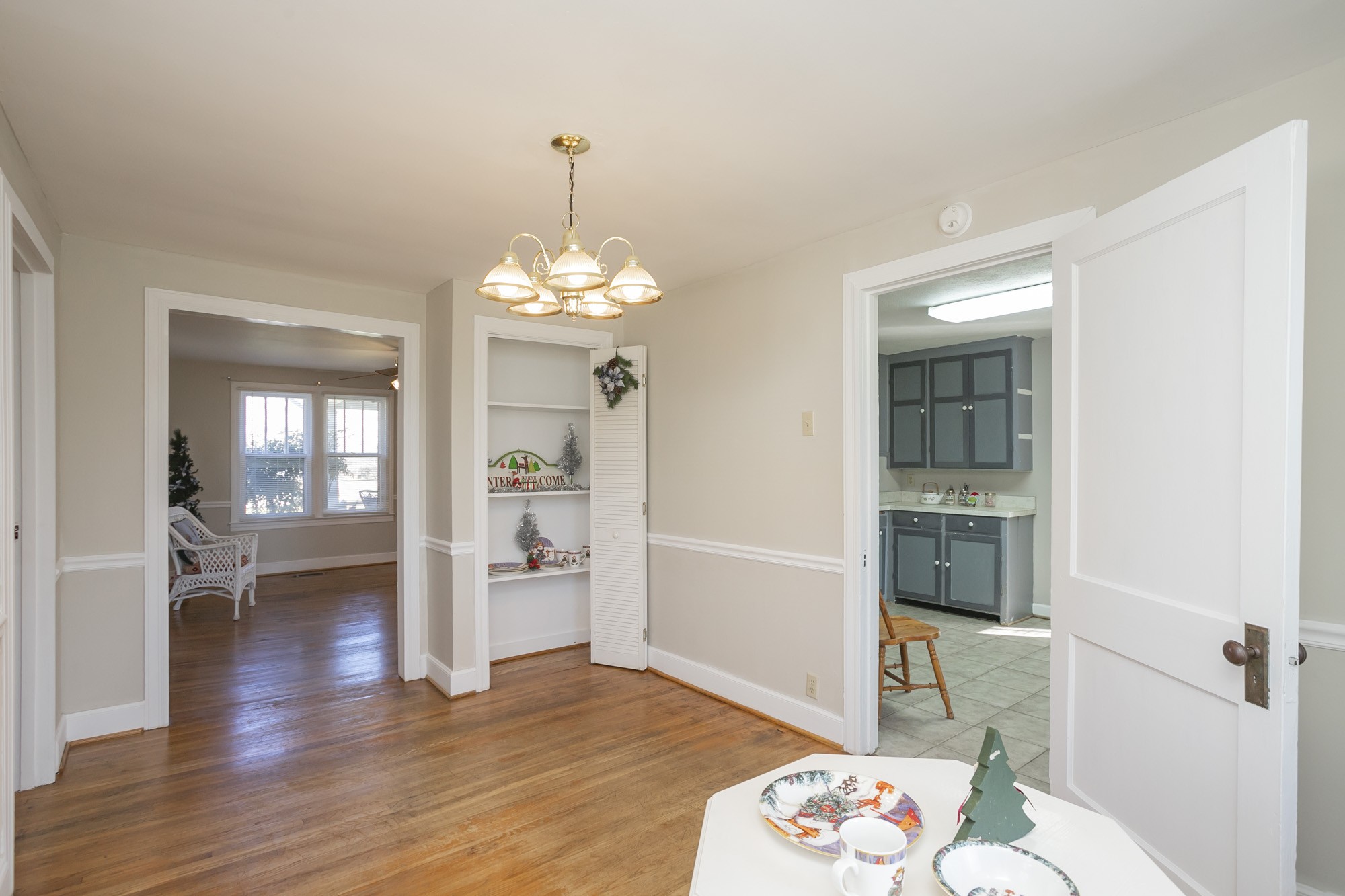 7114 Deer Ridge Road Fairview, TN 37062 - Photo 33 of 55 a view of livingroom with kitchen and wooden floor