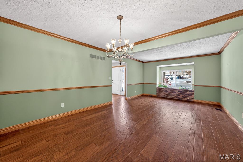 617 Lakeview Road Lake St. Louis, MO 63367 - Photo 17 of 45