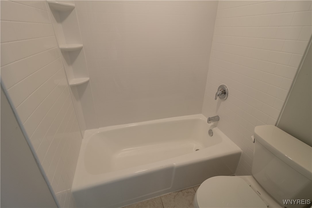 11 Robert Drive Lancaster, NY 14086 - Photo 19 of 45