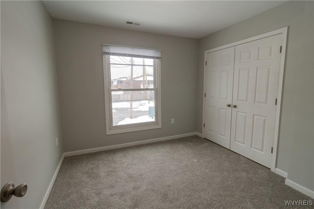 11 Robert Drive Lancaster, NY 14086 - Photo 27 of 45