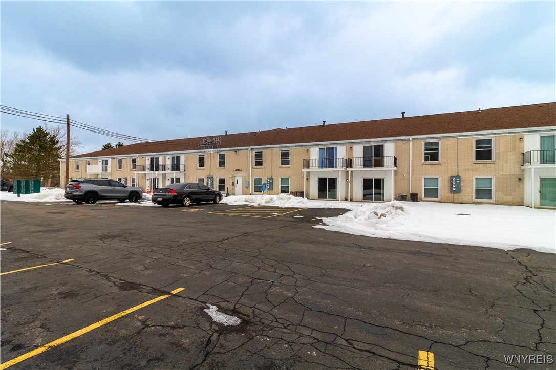 11 Robert Drive Lancaster, NY 14086 - Photo 4 of 45