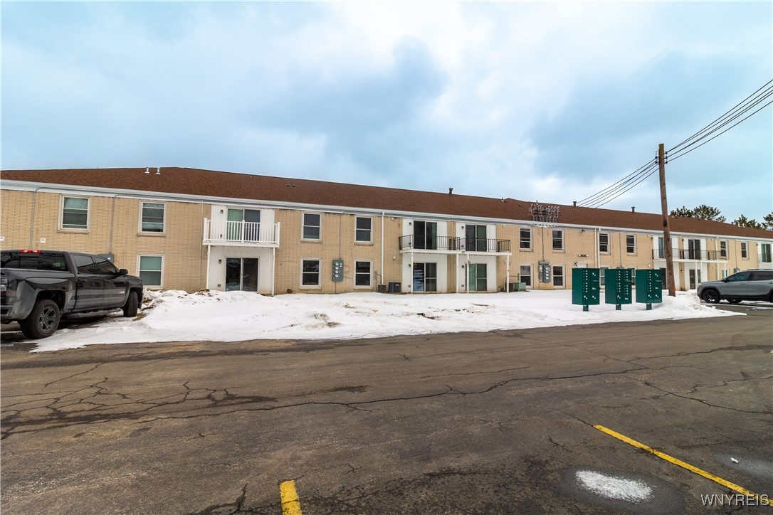 11 Robert Drive Lancaster, NY 14086 - Photo 6 of 45